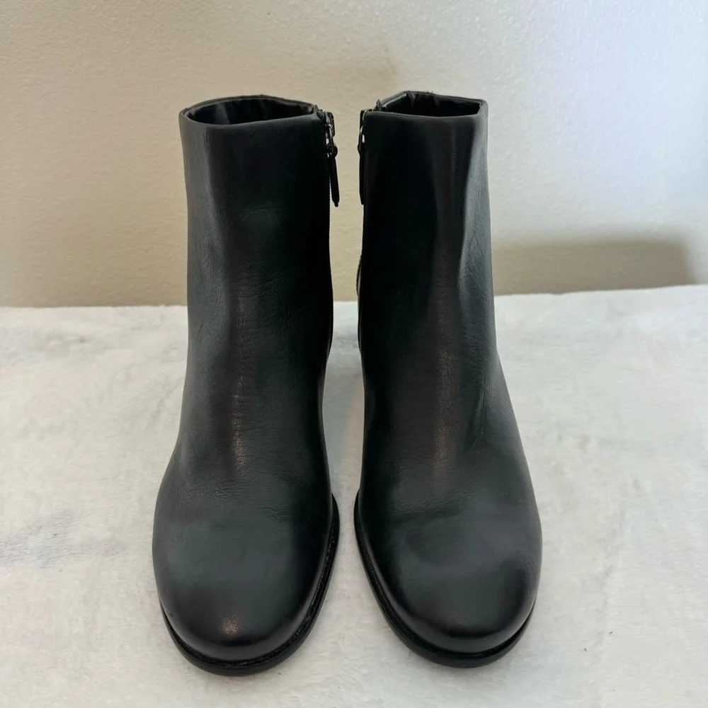 Ecco Black Leather Ankle Boots Side Zip Size 40
